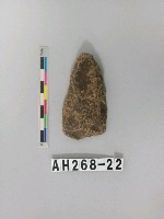 藏品(小型打製石斧)的圖片